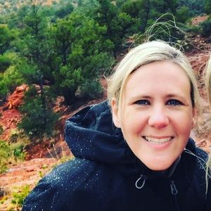 Meet your Posher, Jen